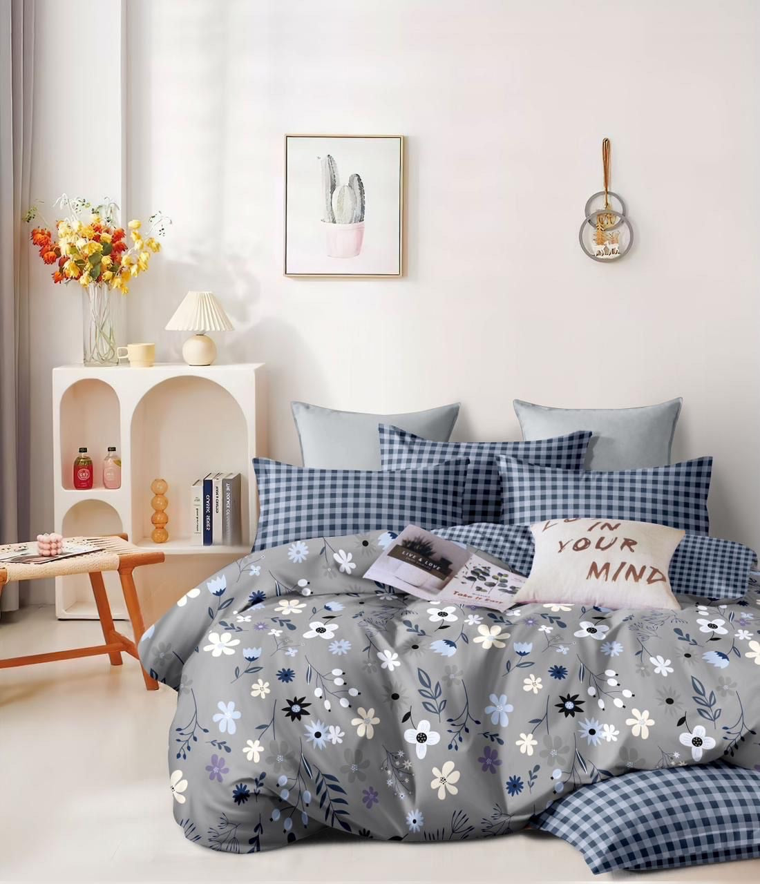 Double bed king size comforter bedsheet with pillow covers