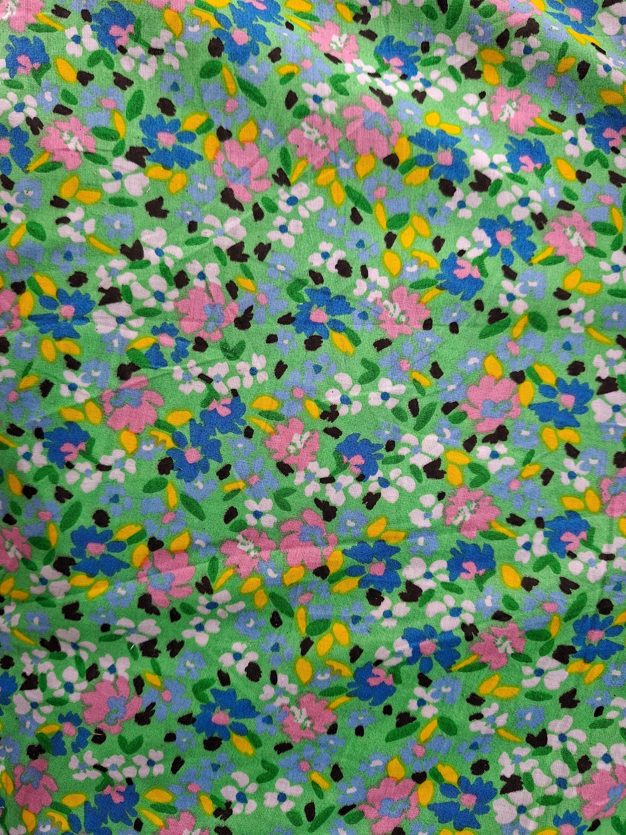 Cotton Unstitched Machine Print suits with high quality fabric