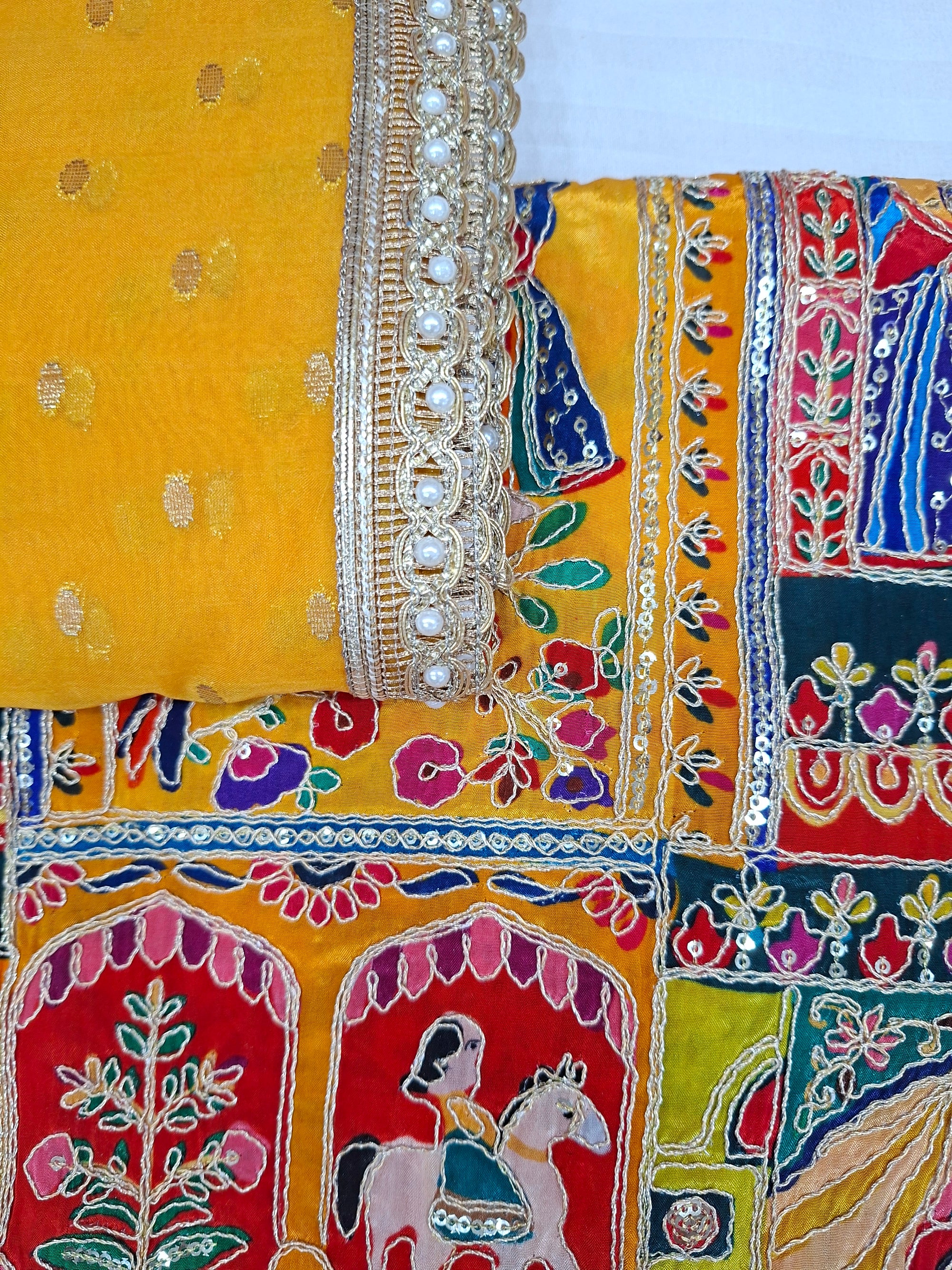Special Raja Rani premium handprint unstitched suit